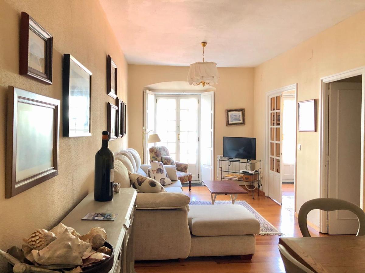 Apartamento El Parque Luarca Eksteriør bilde